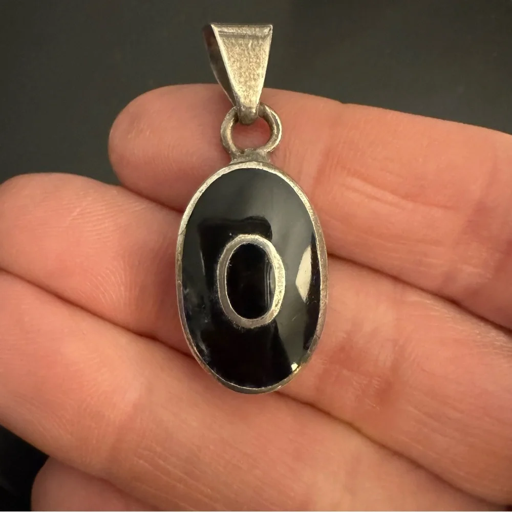 Vintage Taxco Sterling Silver Onyx Pendant - Mexico Modernist - Oval - Picture 3 of 5